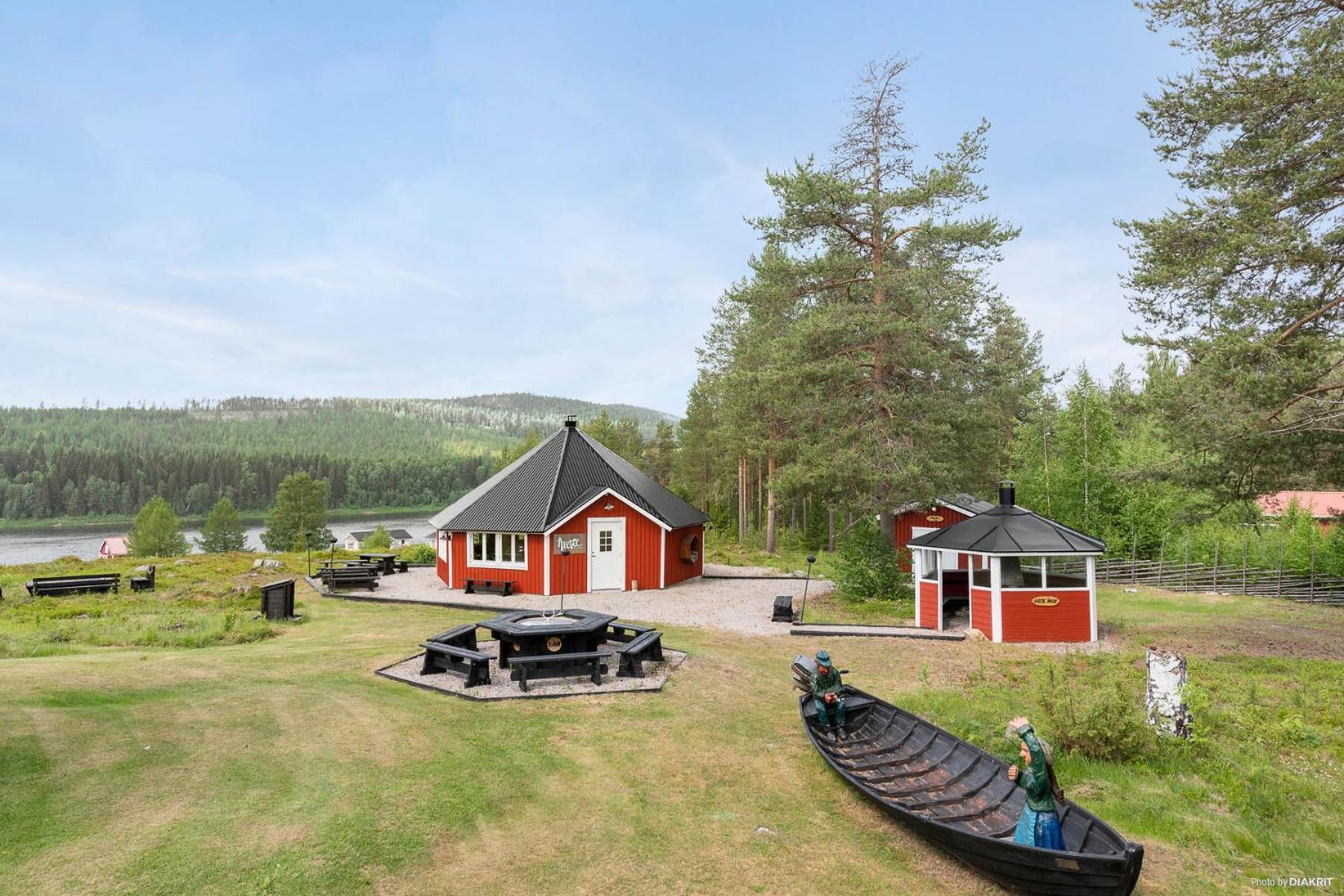Arctic Ranch Villa Overkalix Bagian luar foto