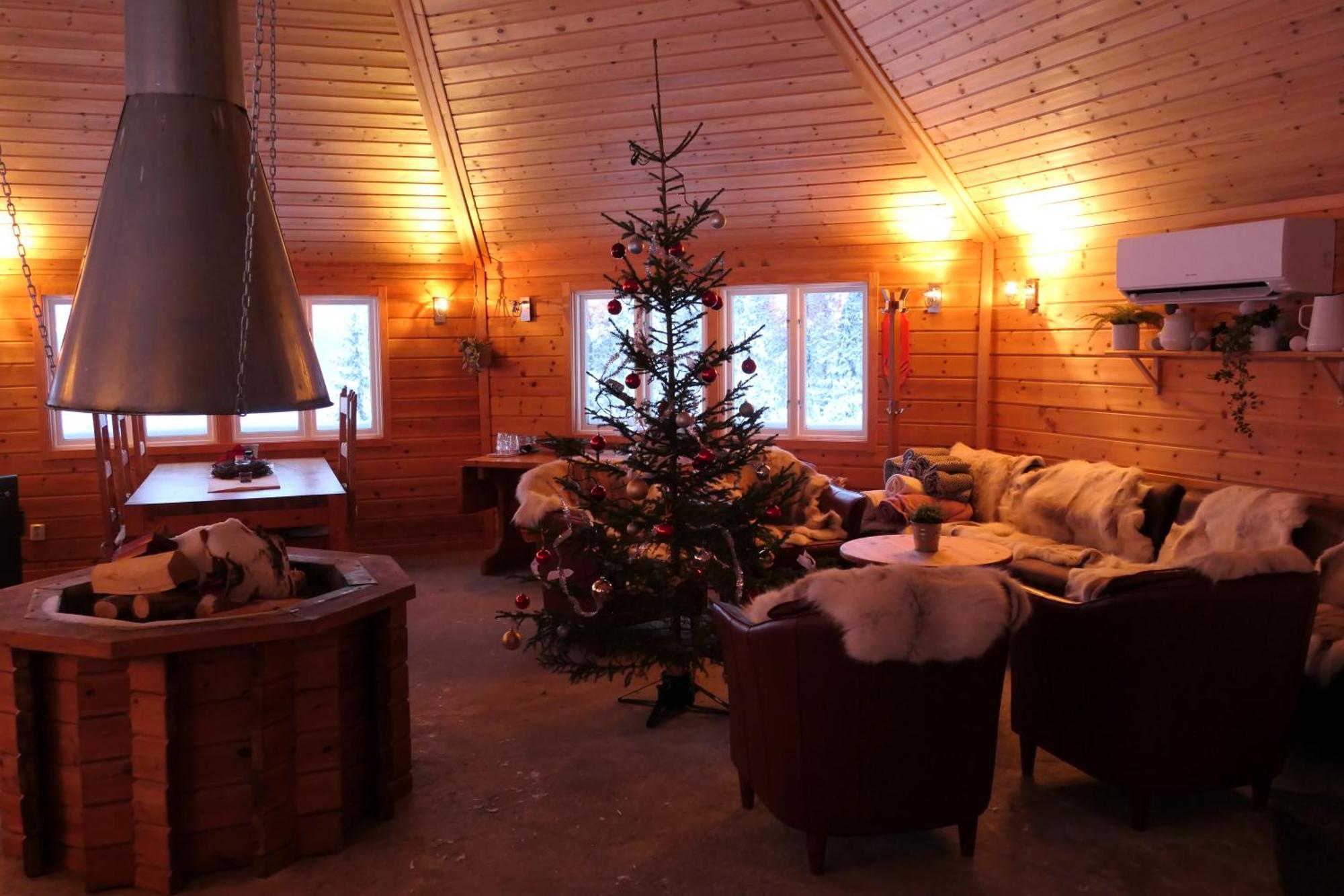 Arctic Ranch Villa Overkalix Bagian luar foto